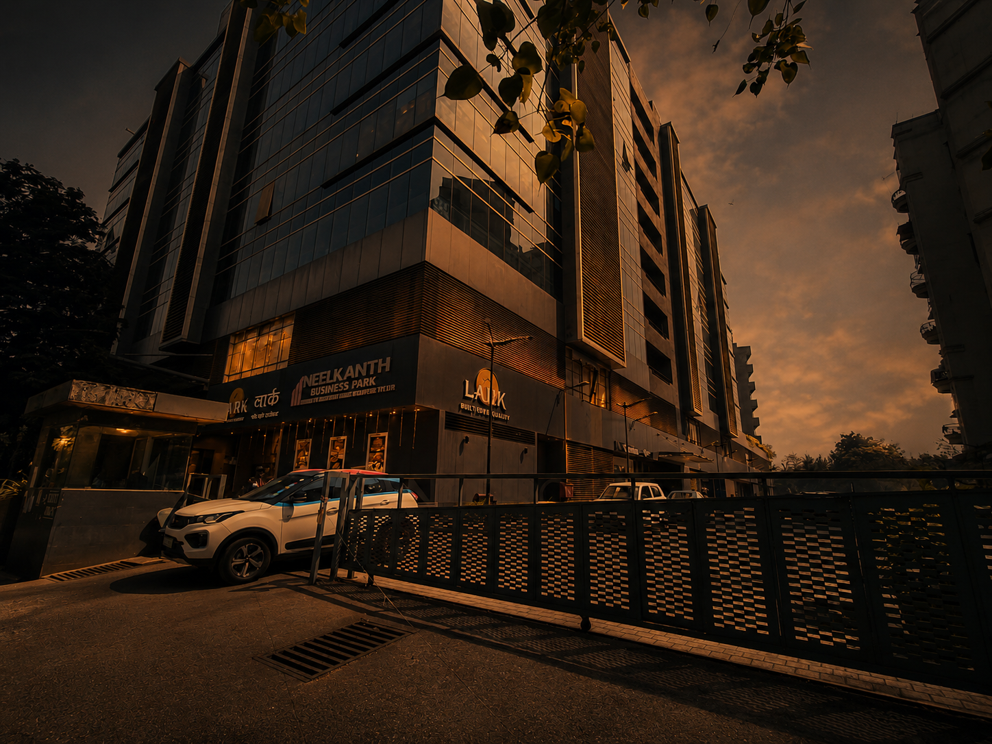 HealthIndia insurance policy services